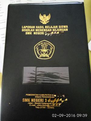 Sampul Raport SMA